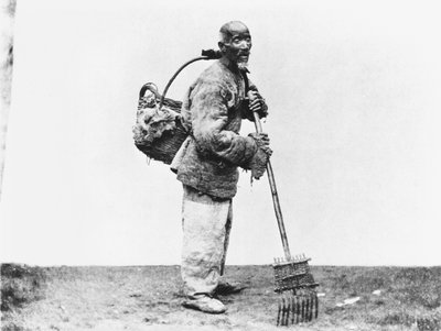A Chinese Day Labourer by John Thomson